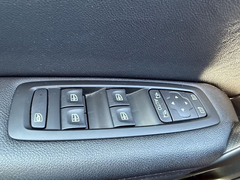 Renault Mégane 1.5 DCi 1.majitel CZ - fotka 25 z 30