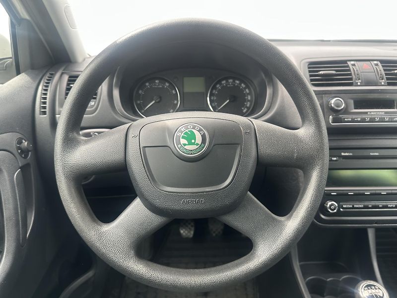 Škoda Fabia (2012) 1.2 TSi 63kW Serv. historie - fotka 22 z 23