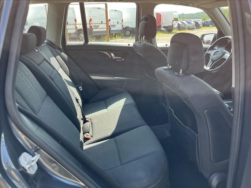 Mercedes-Benz GLK 3.0 350CDi 195KW 4MATIC SERVIS - fotka 11 z 41