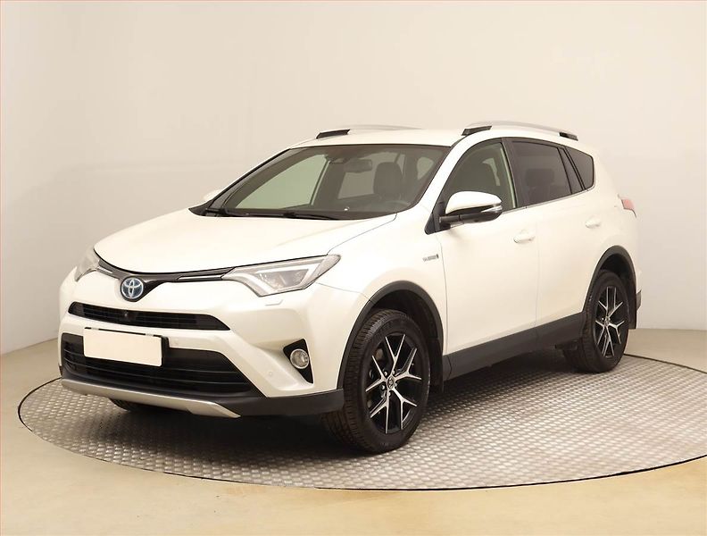 Toyota RAV4 (2018) Executive 2.5 Hybrid - fotka 2 z 24