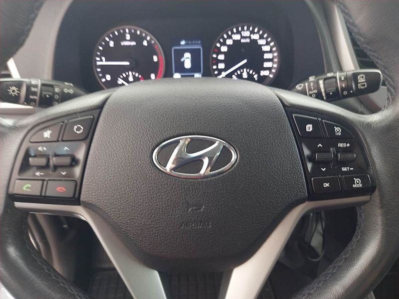 Hyundai Tucson (2016) 1.7 CRDi, Serv.kniha - fotka 21 z 21