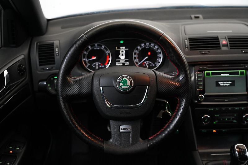 Škoda Octavia - fotka 16 z 24