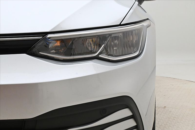Volkswagen Golf 2,0 TDI 110 kW DSG Business Zá - fotka 27 z 29