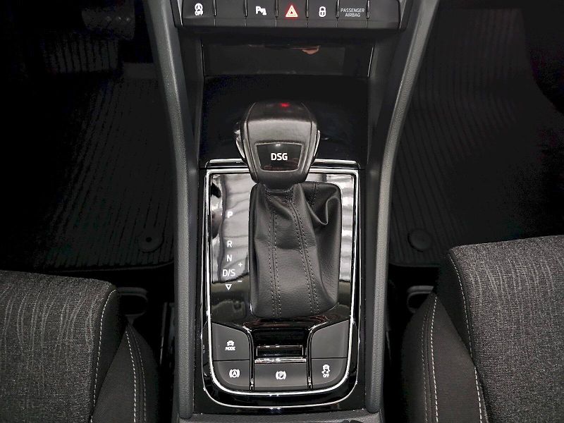 Škoda Karoq (2019) 1.5TSI 110kW  STYLE DSG TAŽNÉ - fotka 24 z 33