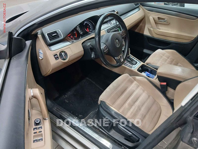 Volkswagen Passat CC (2013) 2.0 TDi, servis.kniha, AT - fotka 3 z 3