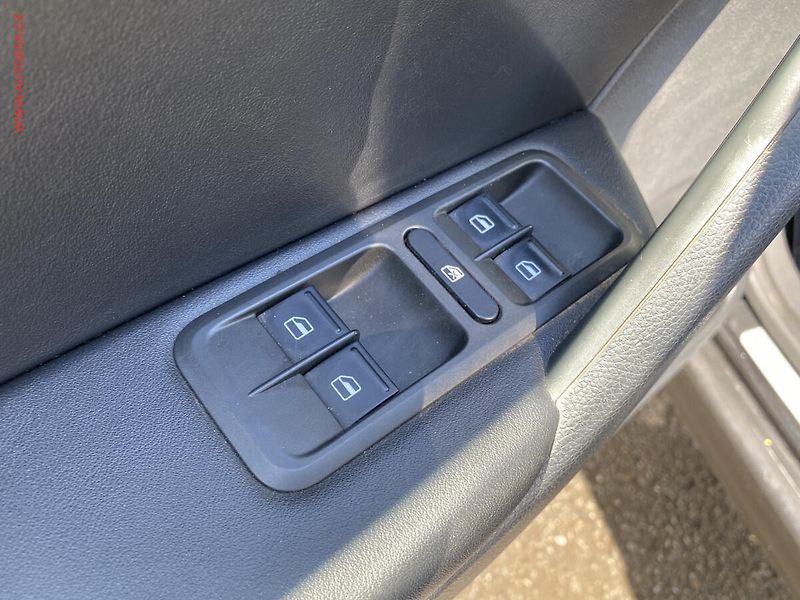 Škoda Yeti (2013) 2.0 TDi 4x4, Adventure, TZ - fotka 13 z 18