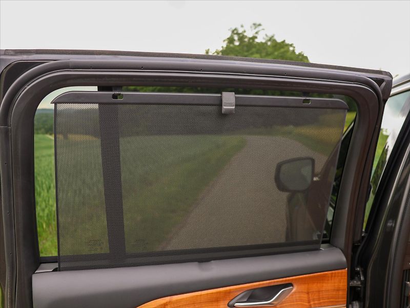 Jeep Grand Cherokee 2,0 4xe Summit Plug-In CZ DPH - fotka 42 z 90