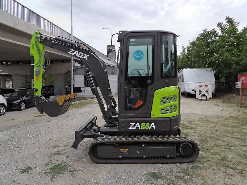 Ostatní (2026) MINI RYPADLO BAGR ZAOX ZA28A - fotka 2 z 20