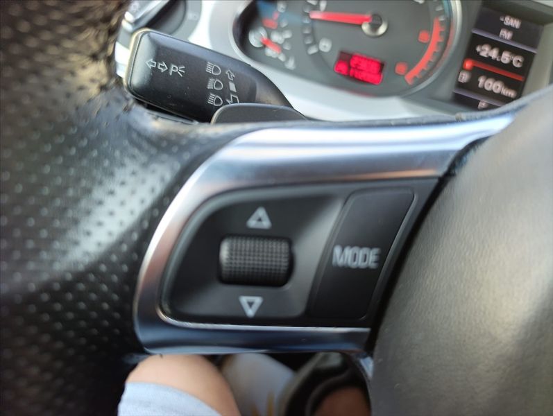 Audi A6 Avant 3,0 TDi aut.,Quattro Kůž - fotka 29 z 34
