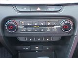 Kia Ceed (2021) Gold 1.5 T-GDI, Automat - náhled 16