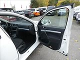 Škoda Octavia 1,6 TDi 77kW 2x kola, závěs - náhled 17