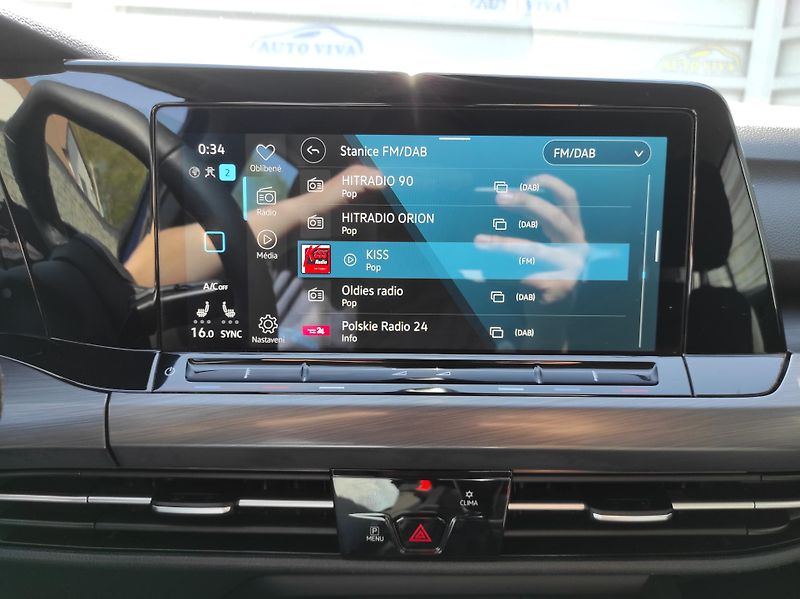 Volkswagen Golf 2,0TDi 110kW, Style, ČR, - fotka 26 z 59