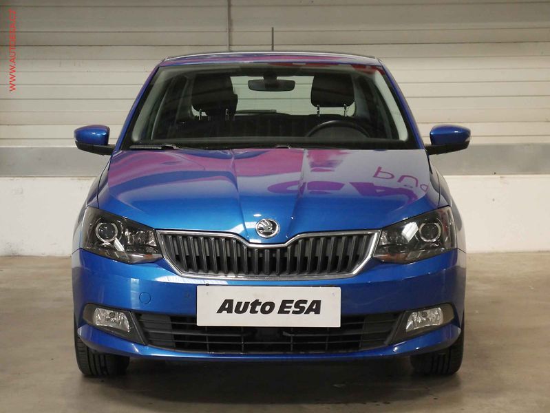 Škoda Fabia (2017) 1.0 TSI, ČR, Style, DSG - fotka 2 z 18
