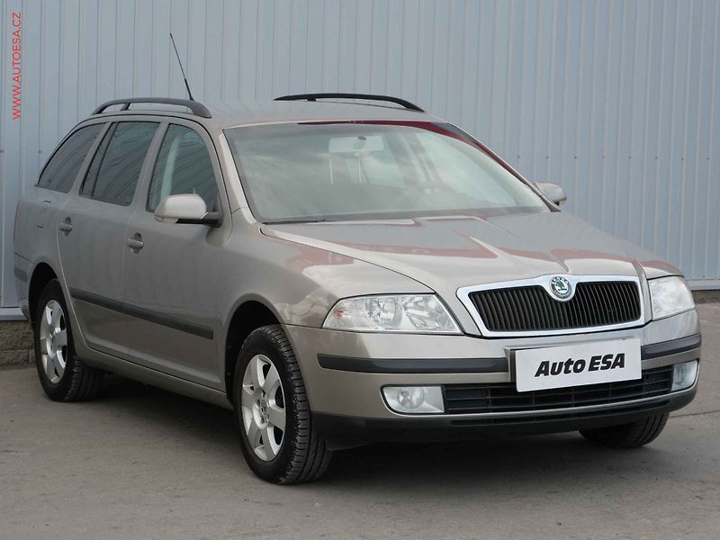 Škoda Octavia (2008) 1.9 TDi, 2.maj,ČR, Elegance - fotografie inzerátu