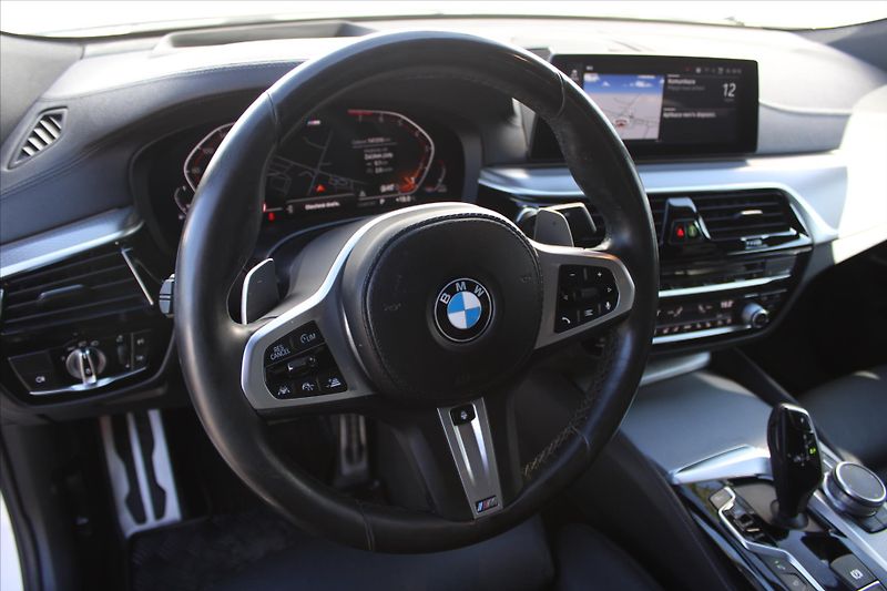 BMW Řada 6 640i xDrive GT 250kW M PAKET - fotka 18 z 36