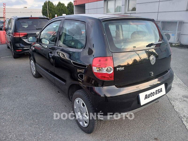 Volkswagen Fox (2006) 1.2i, 2.maj - fotka 2 z 3