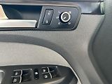 Volkswagen Touran (2011) 1.4TSi DSG 103kW NAVI - náhled 12