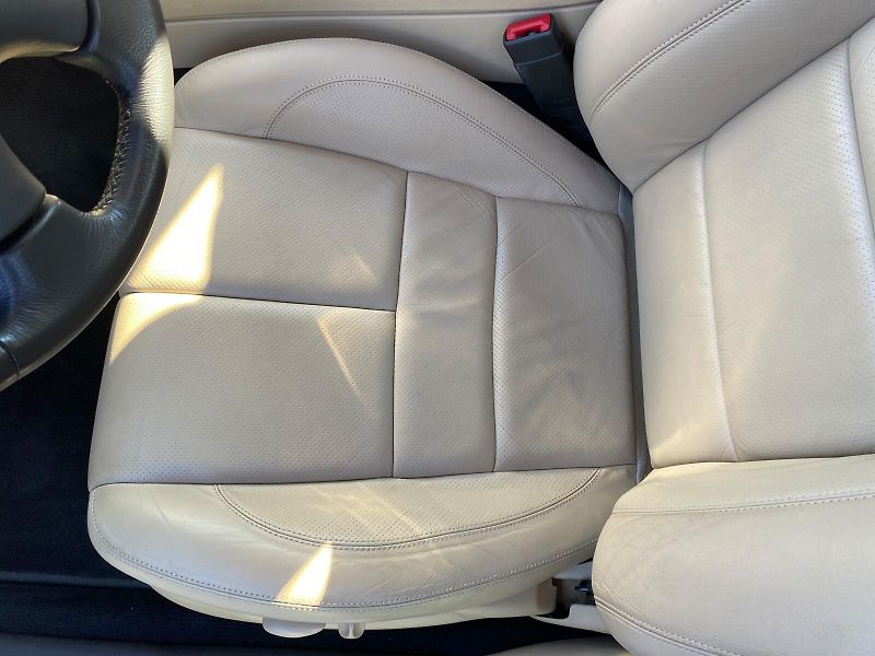 Jaguar S-Type (2001) 3.0 /175kW - fotka 22 z 29