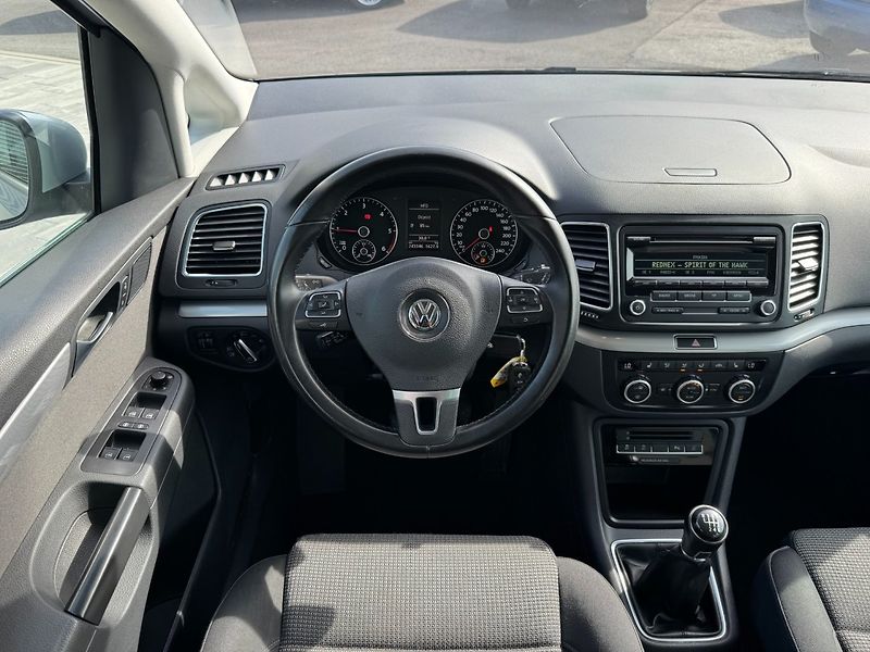 Volkswagen Sharan (2013) Comfortline 2.0 TDI 103kW - fotka 14 z 37