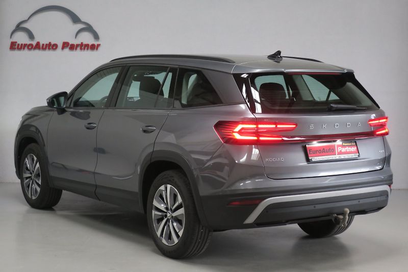 Škoda Kodiaq (2024) SELECTION 142kW 4X4 7M Nez.To. - fotka 2 z 50
