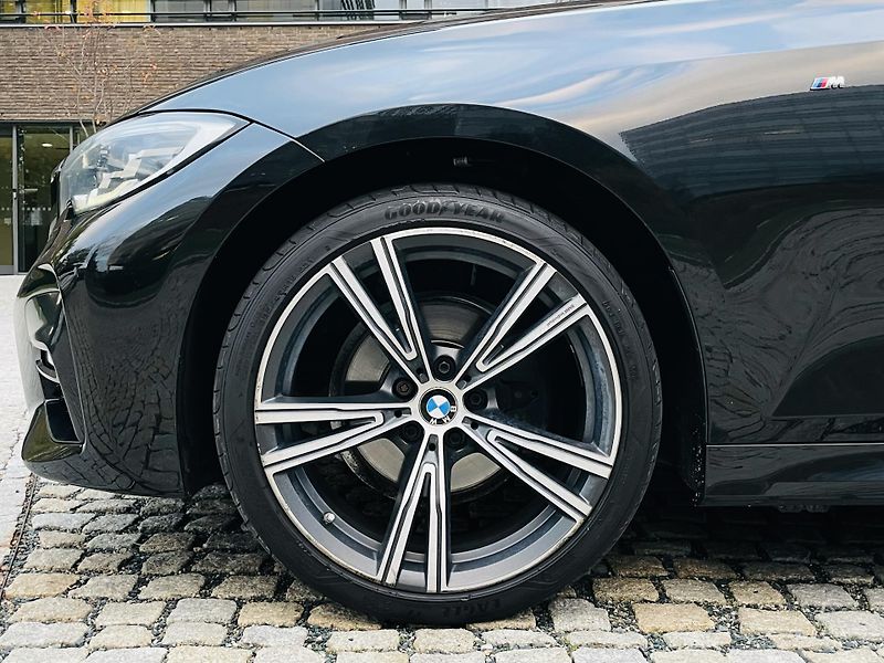 BMW Řada 3 320d XDRIVE M-PAKET VÝHŘEV - fotka 56 z 59