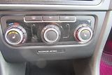 Volkswagen Golf 1.6 TDi KLIMA XENONY - náhled 12