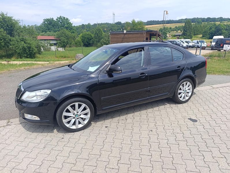 Škoda Octavia (2012) 1.2 TSi 77kw navi tažné 6-kval - fotka 1 z 21