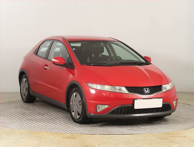 Honda Civic (2009) 1.8 i - fotka 1 z 17
