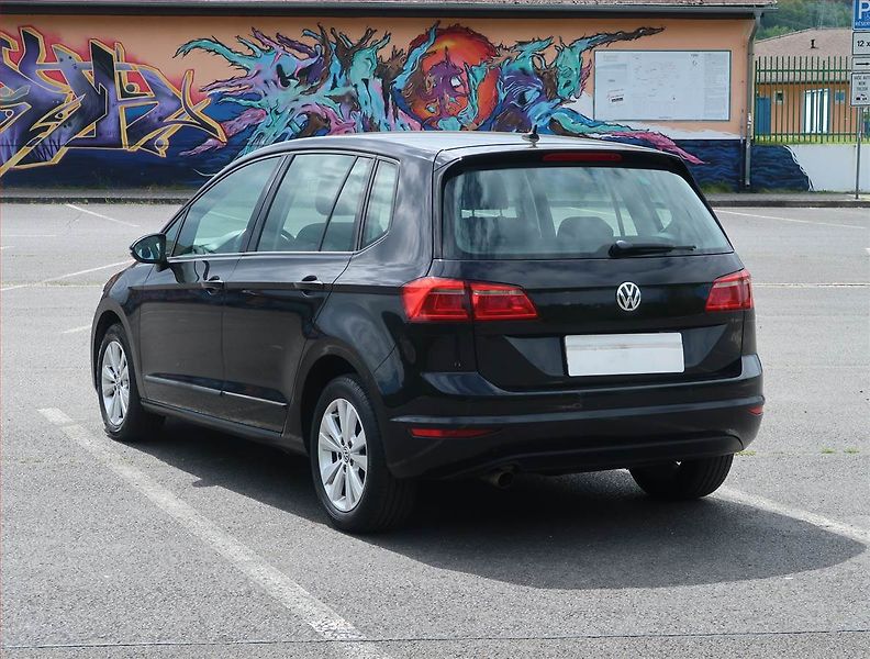 Volkswagen Golf Sportsvan (2015) 1.6 TDI, Serv.kniha, Navi - fotka 4 z 14
