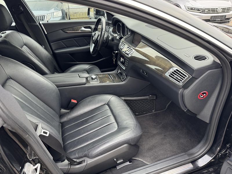 Mercedes-Benz CLS - fotka 15 z 18