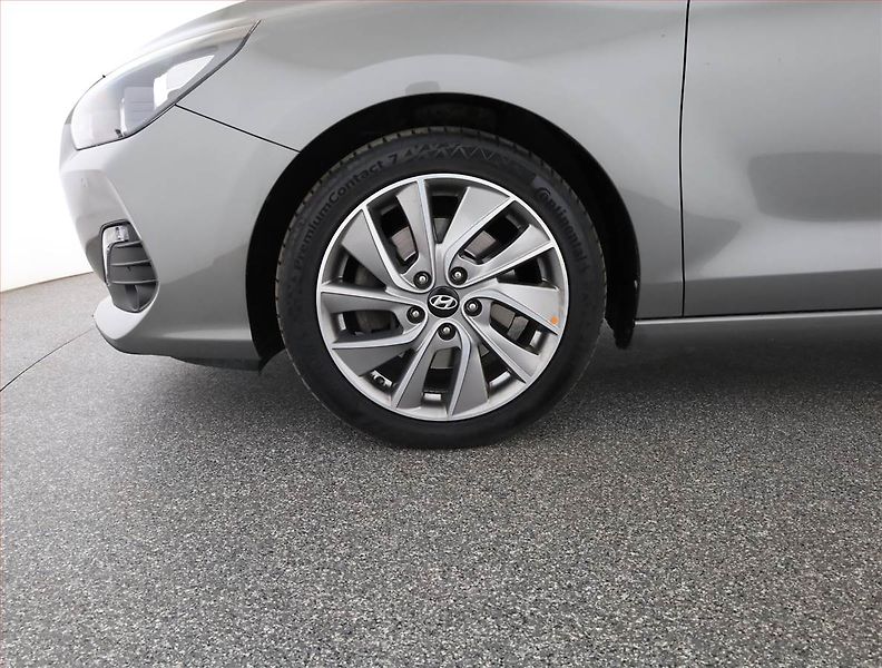 Hyundai i30 (2018) 1.4 T-GDI, ČR,1.maj - fotka 19 z 19