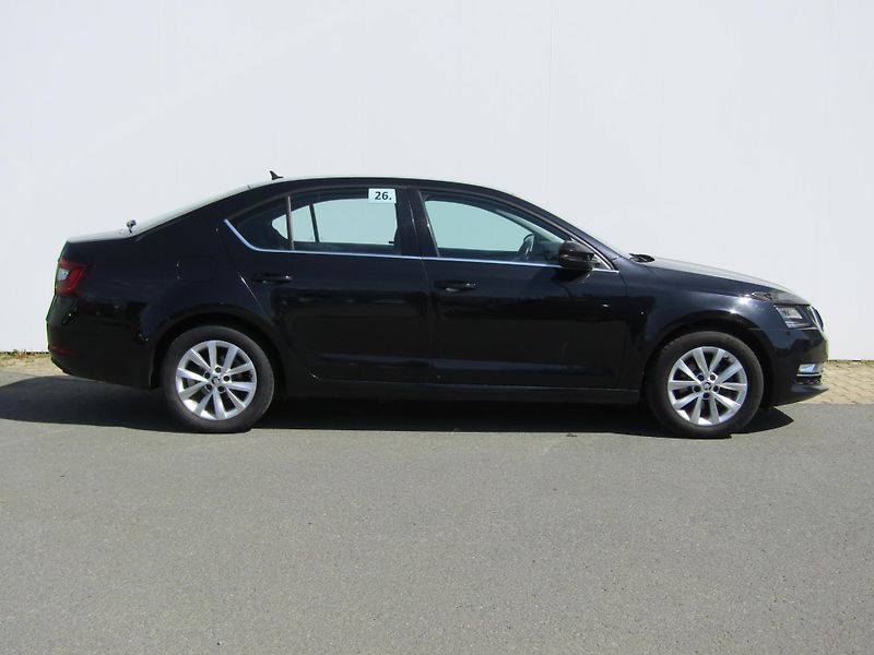 Škoda Octavia (2018) Style 2.0 TDI 110KW DSG - fotka 3 z 29