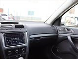 Škoda Octavia (2010) 1.9 TDI, Park. senzory - náhled 8