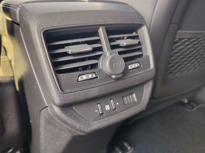 Peugeot 5008 1.5 HDI/96kW Allure - fotka 13 z 36