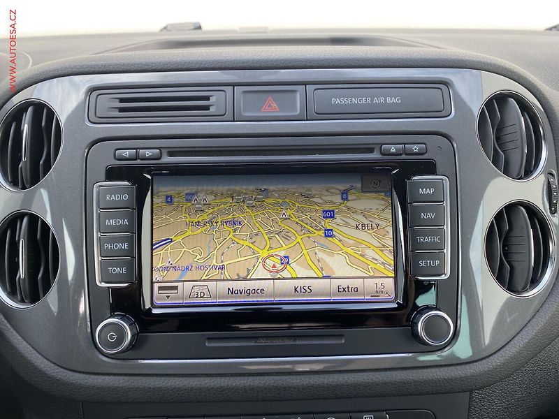 Volkswagen Tiguan (2012) 1.4 TSi, Sport, bixen, navi - fotka 16 z 18