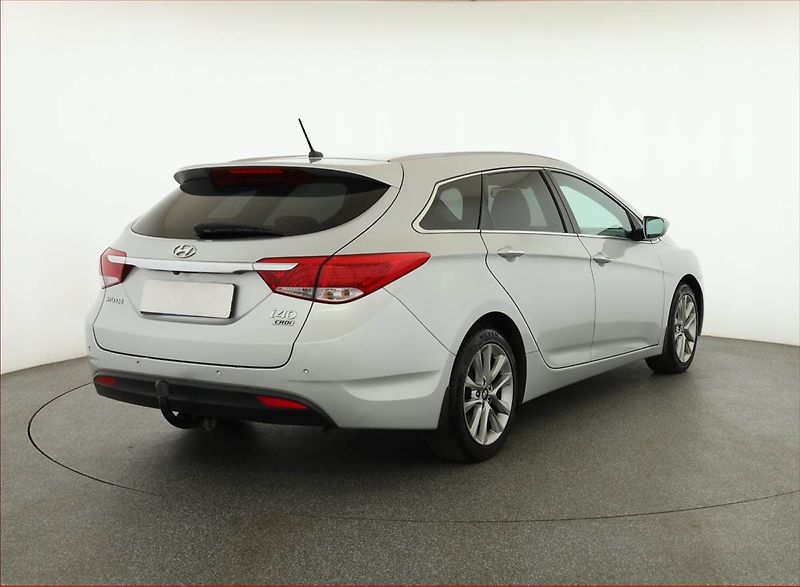 Hyundai i40 (2014) 1.7 CRDi, Serv.kniha, Tempomat - fotka 5 z 18