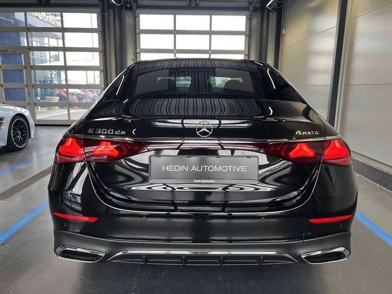 Mercedes-Benz Třídy E (2026) 300 de 4MATIC - fotka 5 z 6