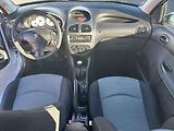 Peugeot 206 (2004) 1.1i, panorama - náhled 8