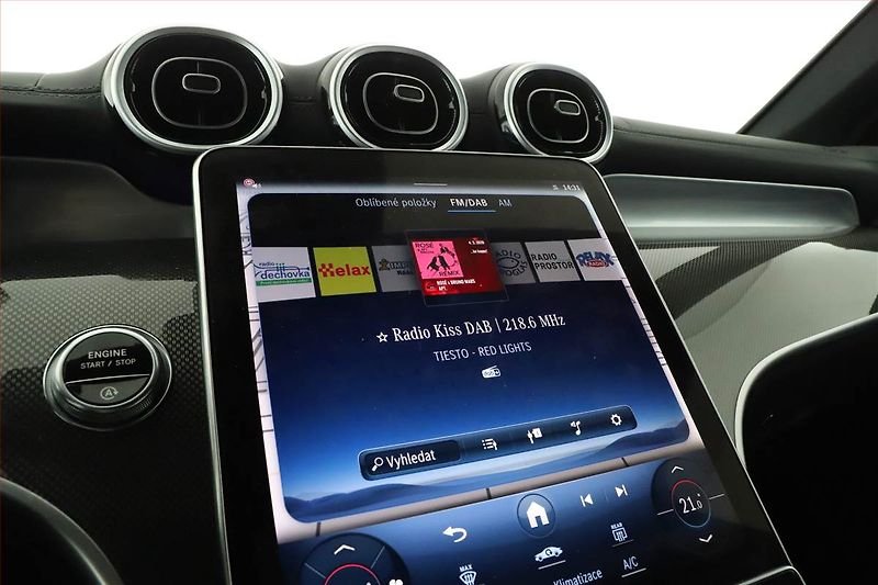 Mercedes-Benz GLC (2023) 220 d 4MATIC, 360°, ACC - fotka 9 z 20