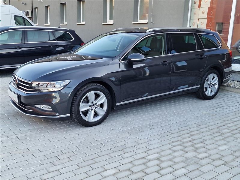 Volkswagen Passat 2.0TDI 147kW 4MOTION DSG Eleg - fotka 6 z 50