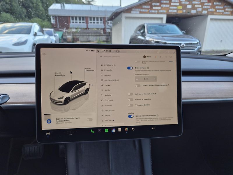 Tesla Model 3 LONG RANGE DUAL MOTOR SOH 96% - fotka 29 z 48