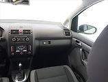 Volkswagen Touran (2011) Comfortline 2.0 TDI, Automat - náhled 8