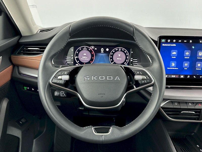 Škoda Octavia (2025) DSG 2.0TDI 110kW Exclusive Sel - fotka 9 z 31