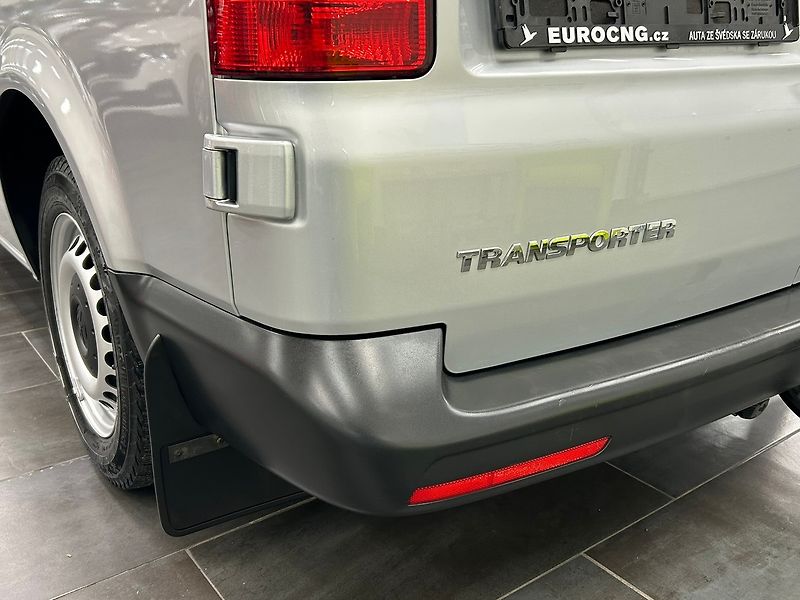 Volkswagen Transporter (2014) T5 L2 CNG/benzín | Záruka - fotka 15 z 44