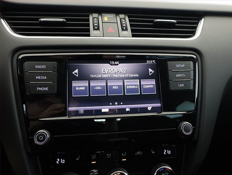 Škoda Octavia (2019) Ambition 1.6 TDI, Serv.kniha - fotka 13 z 19