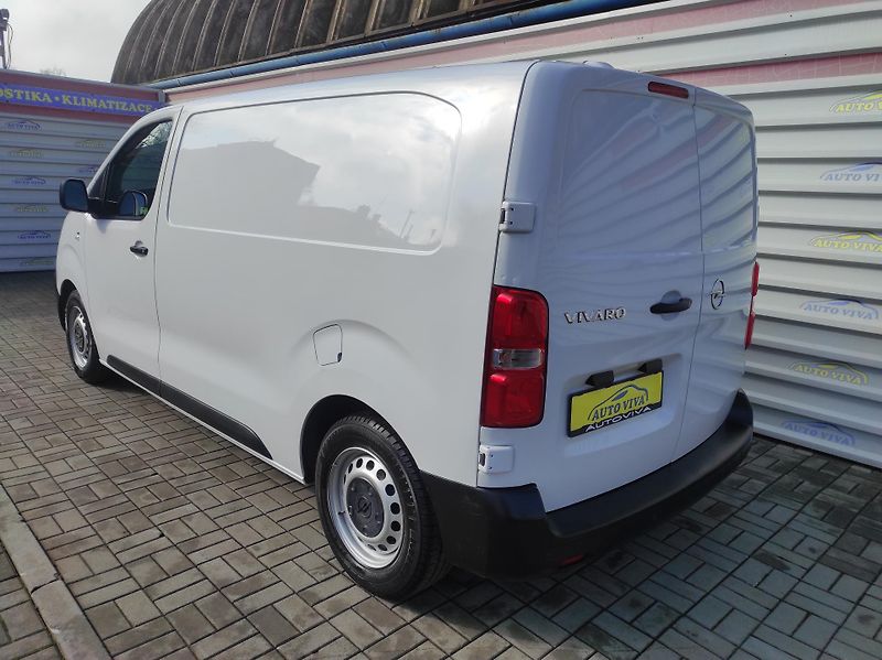 Opel Vivaro 1,5CDTi L1H1, 88kW, ČR - fotka 4 z 45
