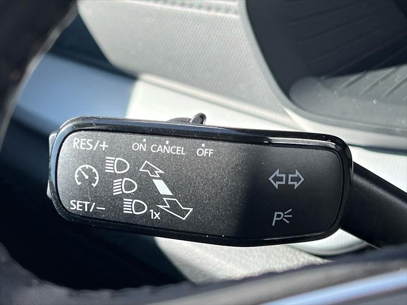Škoda Octavia 1,5 TSi 110kW SELECTION  IV. R - fotka 19 z 25