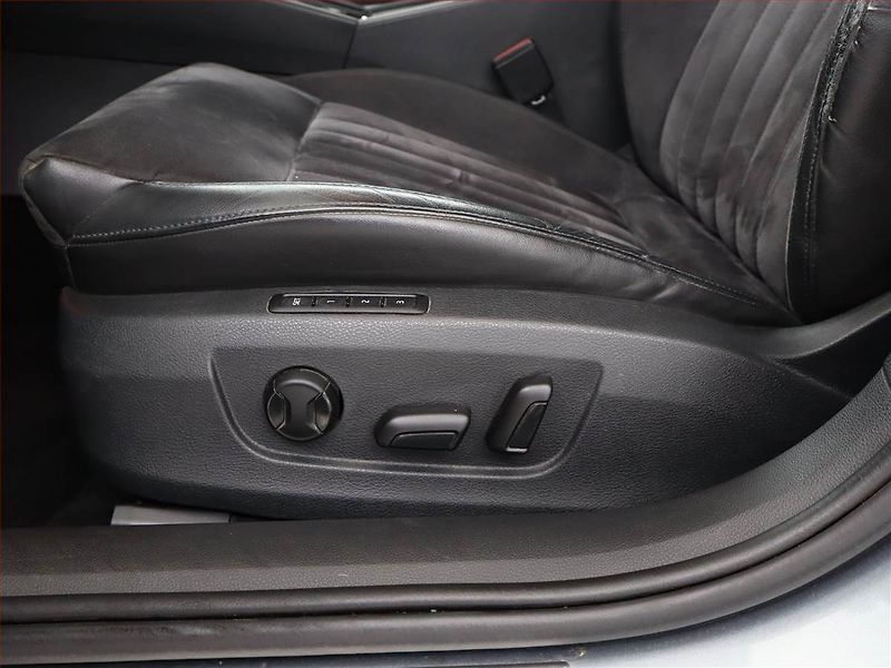 Škoda Superb (2017) Style 2.0 TDI 4x4, 4X4 - fotka 19 z 20