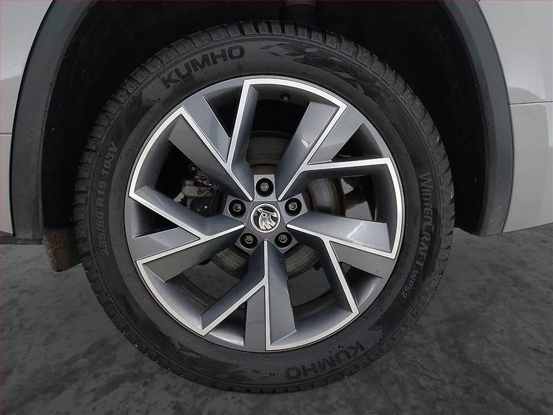 Škoda Kodiaq (2020) Sportline 1.5 TSI - fotka 15 z 24