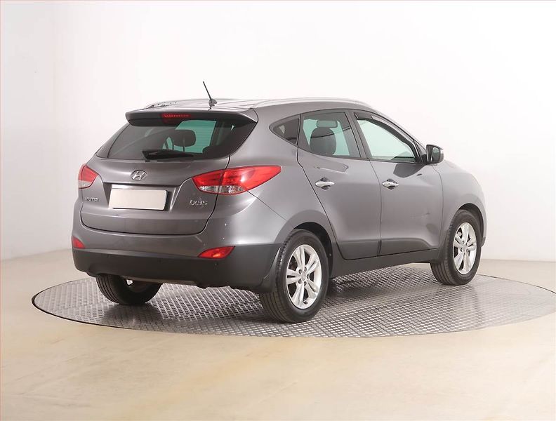 Hyundai ix35 (2013) 1.6 GDI, Serv.kniha, Tempomat - fotka 5 z 17